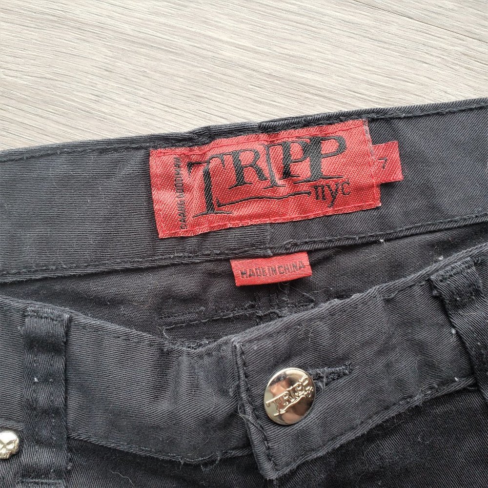 Tripp NYC black skinny jeans with silver rivets safety pins, Size 7 - Picture 5 of 13